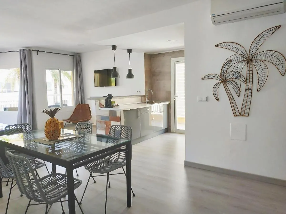 Apartamentos Las Palmeras Palmanova